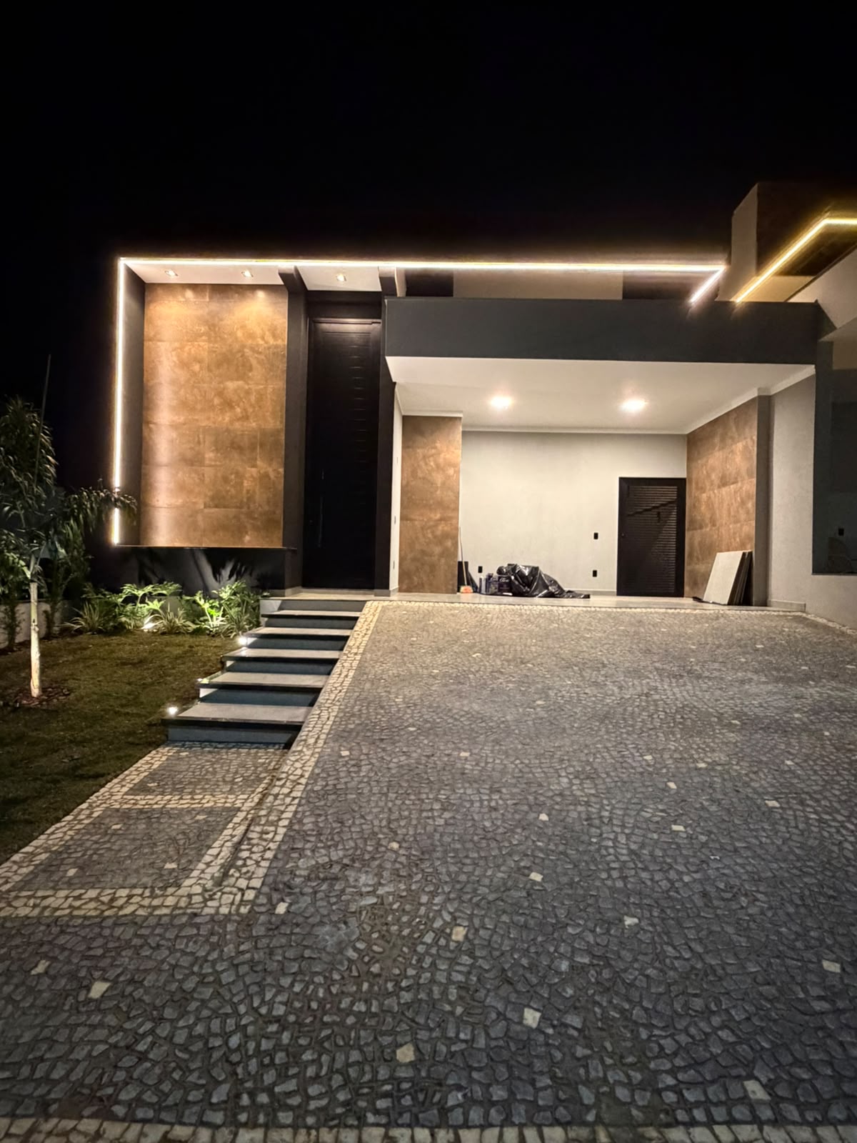 RESIDÊNCIA À VENDA — CONDOMÍNIO SANTA MÔNICA III | MOGI GUAÇU/SP
