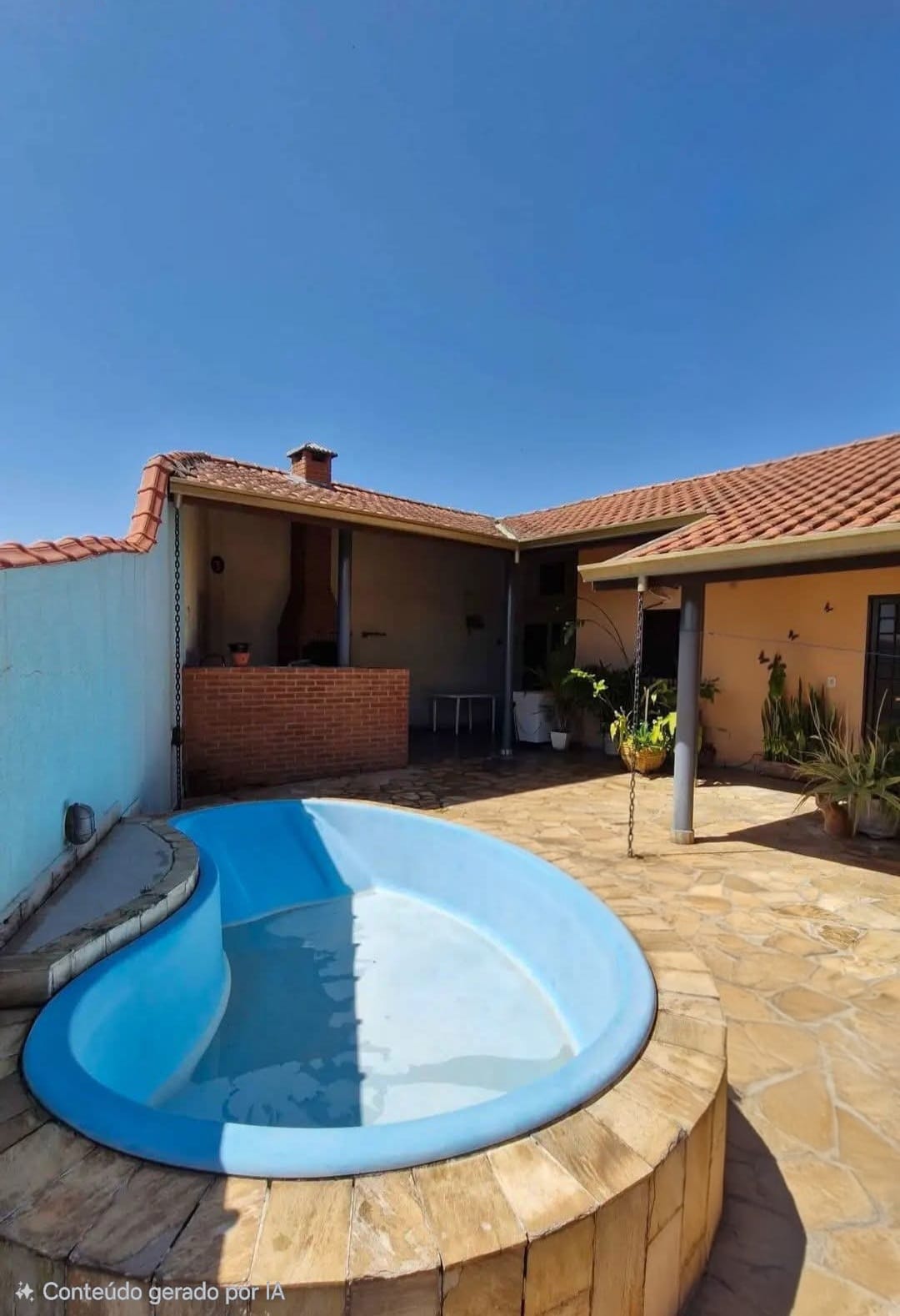 CASA À VENDA – ITAPIRA/SP
